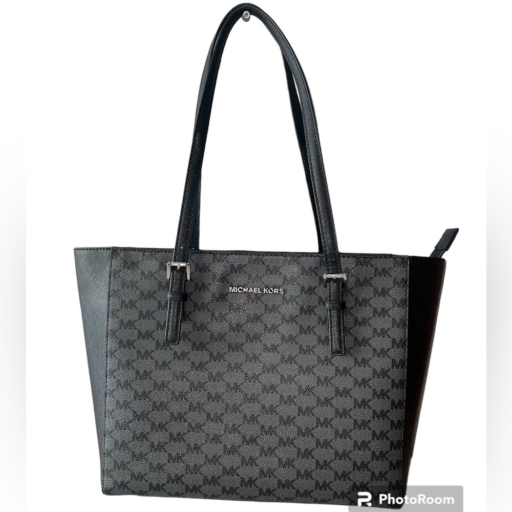 Michael Kors Brand Medium Jet Set Travel Tote